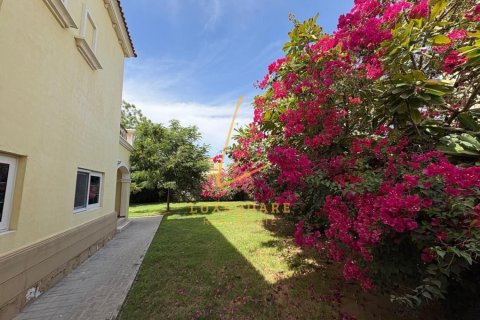 Вилла с 3 спальнями в Jumeirah Park, ОАЭ №164168 17