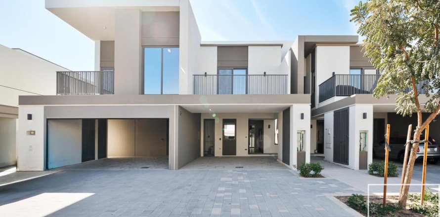 3 غرف نوم تاون هاوس في Tilal Al Ghaf, الإمارات العربية المتحدة رقم 136666