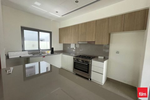 Villa de 4 dormitorios No. 52437 4