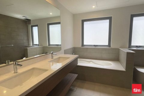 Villa de 4 dormitorios No. 52437 3