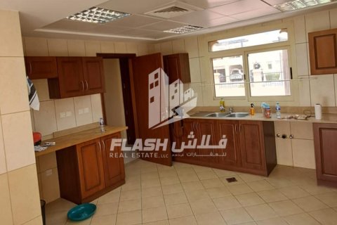 Villa de 5 dormitorios en Al Hamra Village, UAE No. 88243 34