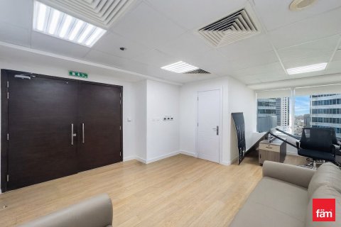 Office de 135.3m² en Business Bay, UAE No. 166934 9
