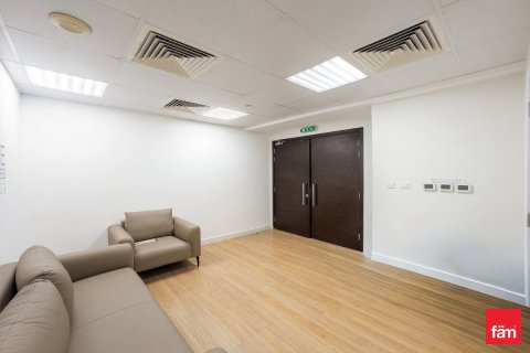 Office de 135.3m² en Business Bay, UAE No. 166934 7