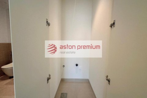 2 bedrooms Apartment in Dubai Creek Harbour (The Lagoons), UAE No. 166940 14