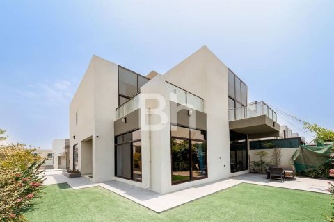 4 غرف نوم تاون هاوس  رقم 115789 2