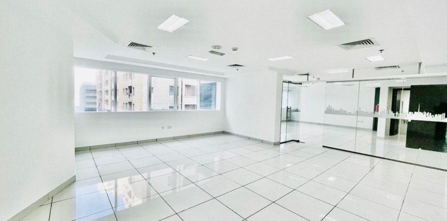 Office de 102.2m² en Al Barsha, UAE No. 135671