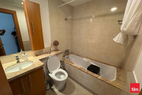 Apartment de 2 dormitorios en The Views, UAE No. 135673 9