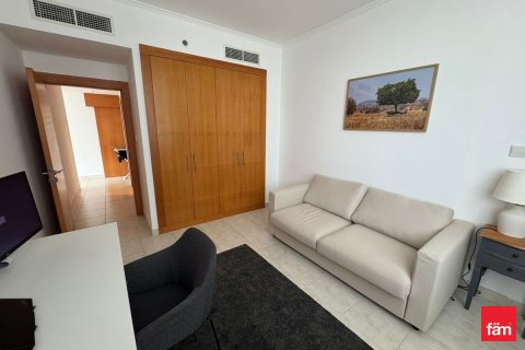 Apartment de 2 dormitorios en The Views, UAE No. 135673 6