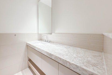 Appartement de 3 chambres  No. 131660 6