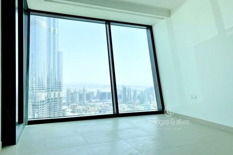 Квартира с 3 спальнями  №131659 17