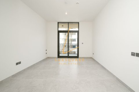 Studio Apartment in Dubai, UAE No. 200109 13