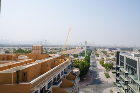 Studio Apartment in Dubai, UAE No. 200109 3