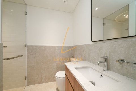 Studio Apartment in Dubai, UAE No. 200109 11
