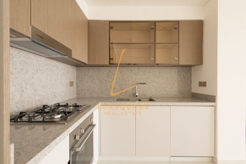 2 bedrooms Apartment in EMAAR Beachfront, UAE No. 200106 13