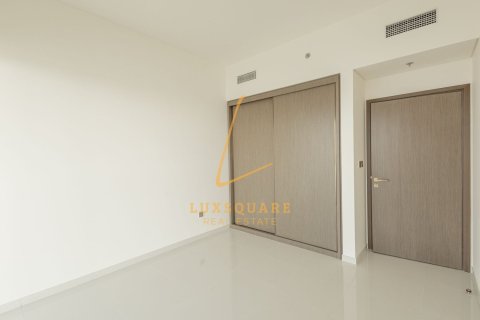2 bedrooms Apartment in EMAAR Beachfront, UAE No. 200106 12