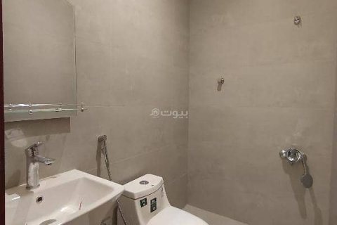 3 bedrooms Apartment in Riyadh, Saudi Arabia No. 60304 9