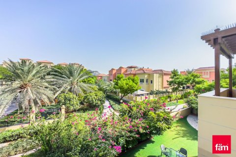 3 غرف نوم شقة رقم 119744 3