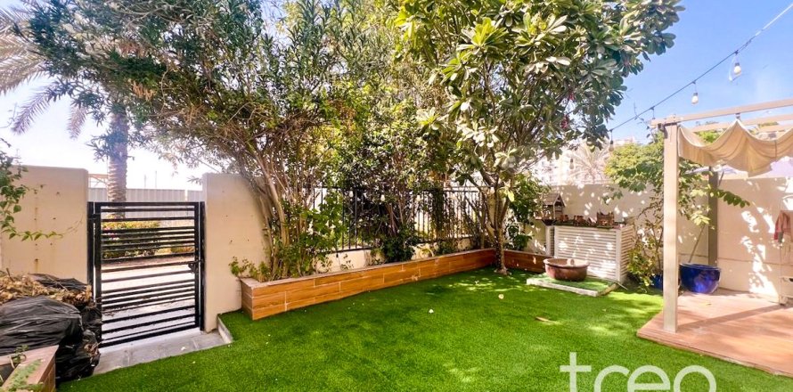 3 غرف نوم تاون هاوس في Hayat Townhouses, الإمارات العربية المتحدة رقم 188089