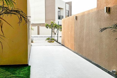 Townhouse de 4 dormitorios en Dubai Sports City, UAE No. 102958 19
