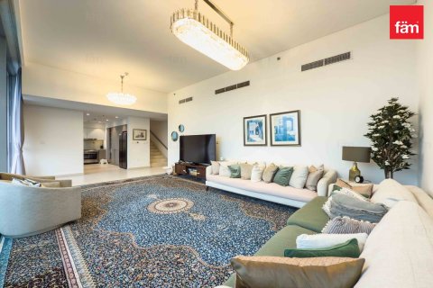 3 bedrooms Apartment in Dubai, UAE No. 169117 12