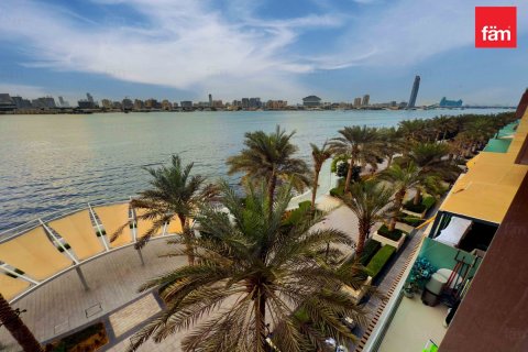 3 bedrooms Apartment in Dubai, UAE No. 169117 8