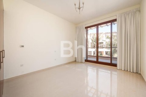 Townhouse de 4 dormitorios en Jumeirah Islands, UAE No. 88632 14