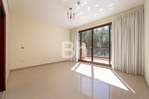 Townhouse de 4 dormitorios en Jumeirah Islands, UAE No. 88632 19