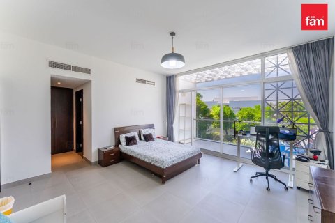 4 bedrooms Townhouse in Dubai, UAE No. 165968 16