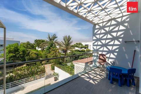 4 bedrooms Townhouse in Dubai, UAE No. 165968 10