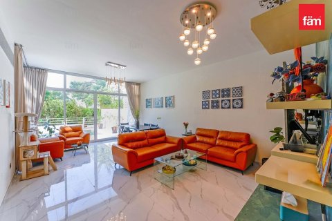 4 bedrooms Townhouse in Dubai, UAE No. 165968 7
