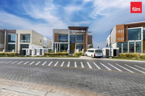 7 غرفة نوم  فيلا  رقم 123540 27