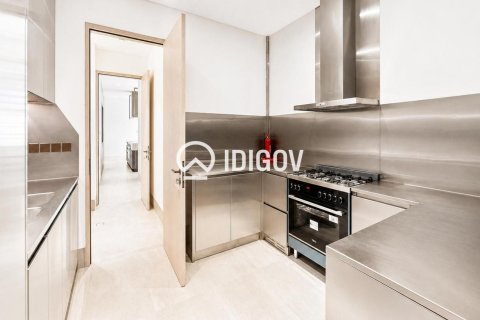 Appartement de 2 chambres à The Crescent, UAE No. 185266 8