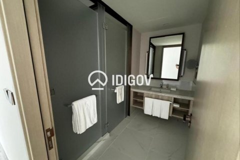 Квартира с 3 спальнями в Address Harbour Point, ОАЭ №185265 11