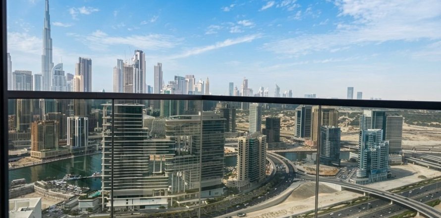 Appartement de 3 chambres à Business Bay, UAE No. 210599