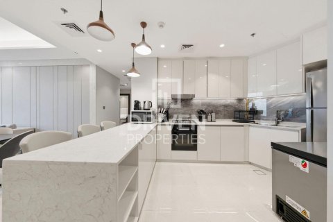 2 bedrooms Apartment in Business Bay, UAE No. 192220 16