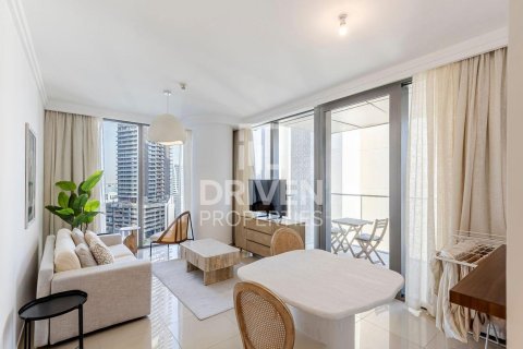 1 bedroom Apartment in Boulevard Point, UAE No. 192219 4