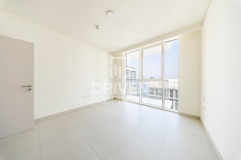 Квартира с 1 спальней в EMAAR Beachfront, ОАЭ №193468 8