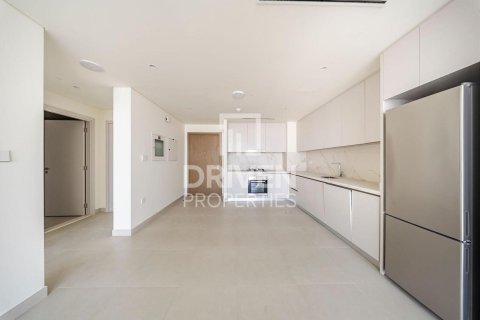 Квартира с 1 спальней в EMAAR Beachfront, ОАЭ №193468 5