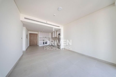 Квартира с 1 спальней в EMAAR Beachfront, ОАЭ №193468 6