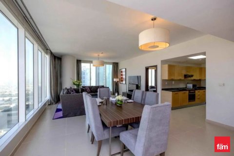 3 bedrooms Apartment in Sheikh Zayed Road, UAE No. 161820 19