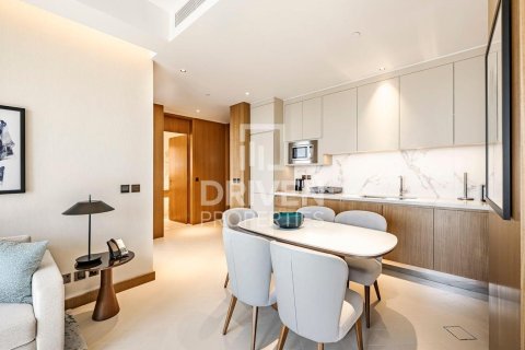 Квартира с 2 спальнями в The Address Residences Dubai Opera, ОАЭ №191710 10