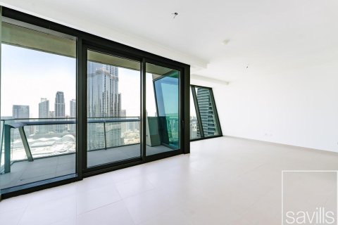 3 bedrooms Apartment  No. 107970 4