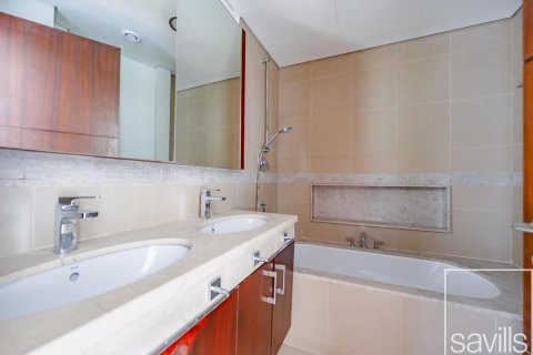 3 bedrooms Apartment  No. 107970 14