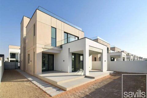 3 bedrooms Villa  No. 107998 2
