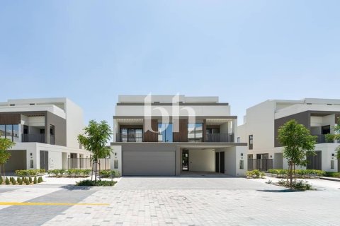 Таунхаус с 4 спальнями  №114197 2