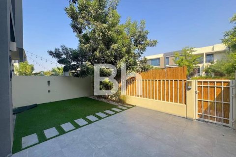 Townhouse de 4 dormitorios  No. 114193 13