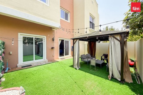 Townhouse de 3 dormitorios en Dubai, UAE No. 186376 3