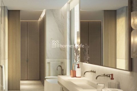 4 bedrooms Villa in Deira, UAE No. 166701 15