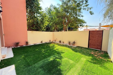 Villa de 3 chambres à Villanova, UAE No. 166698 7
