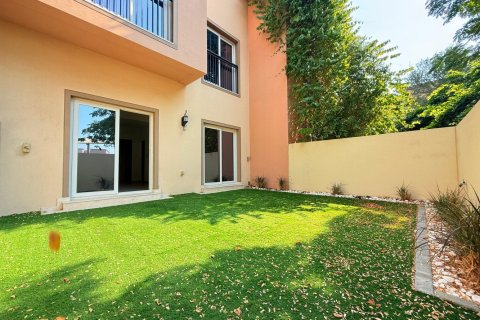 Villa de 3 chambres à Villanova, UAE No. 166698 3